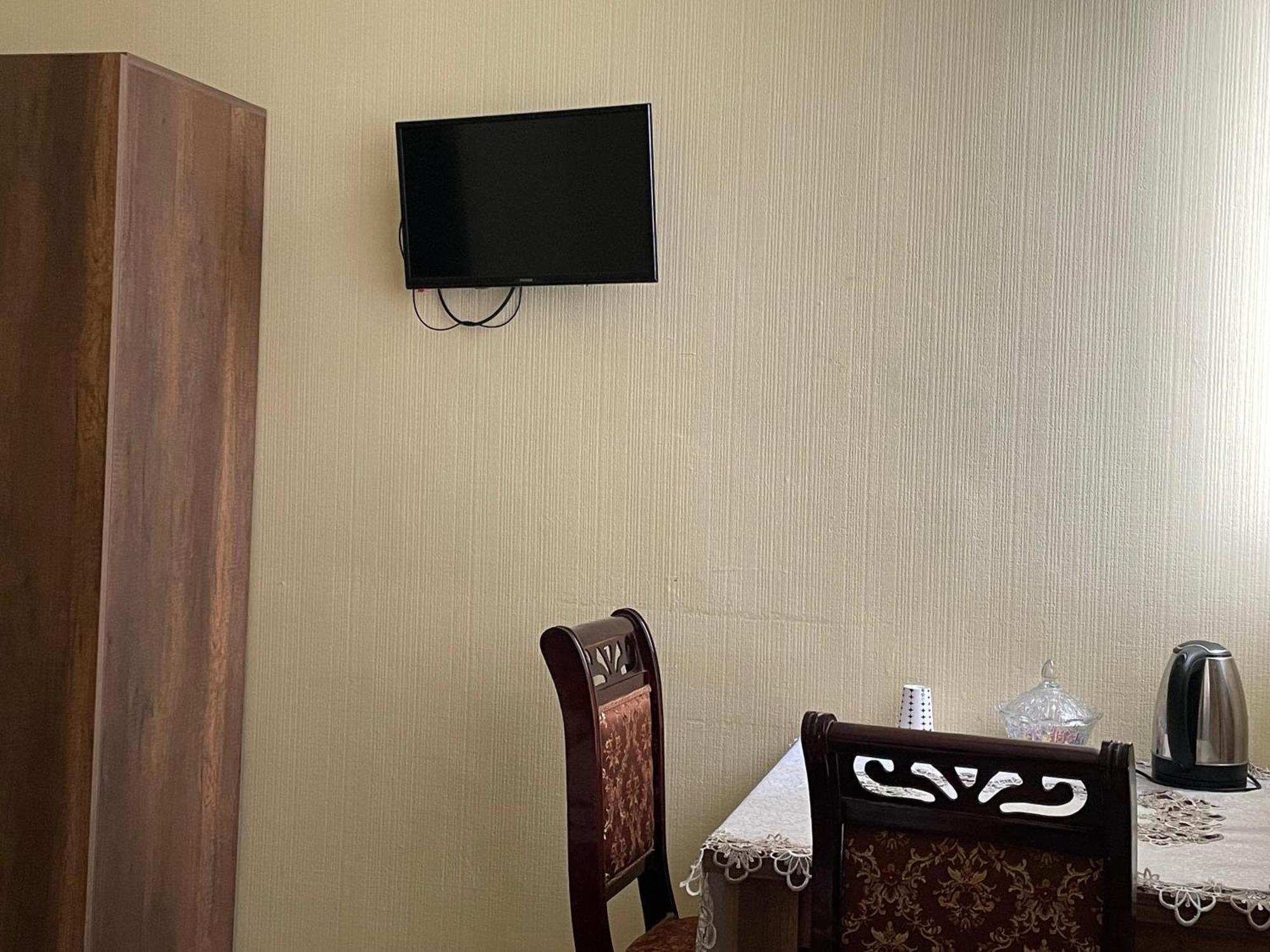 Rahat Hostel Ganja Bagian luar foto
